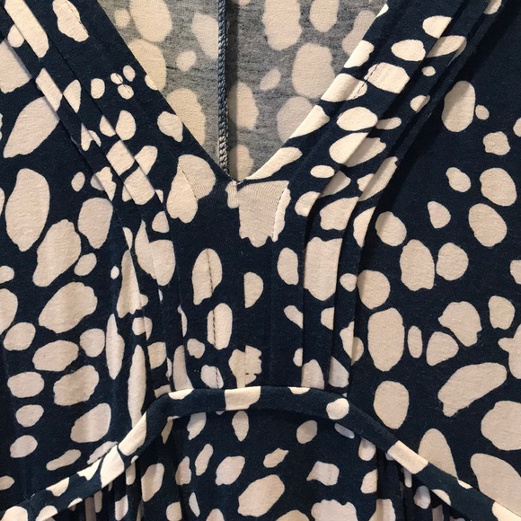 Casual dress - Picture 4 of 7